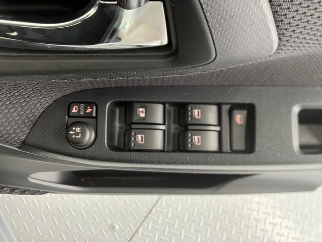 ムーヴX SAII純正ナビ バックモニター フルセグTV CD DVD USB Bluetooth ETC プッシュスタート アイドリングストップ オートライト ベンチシート 電動格納ドアミラー キーフリーシステム(愛媛県)の中古車