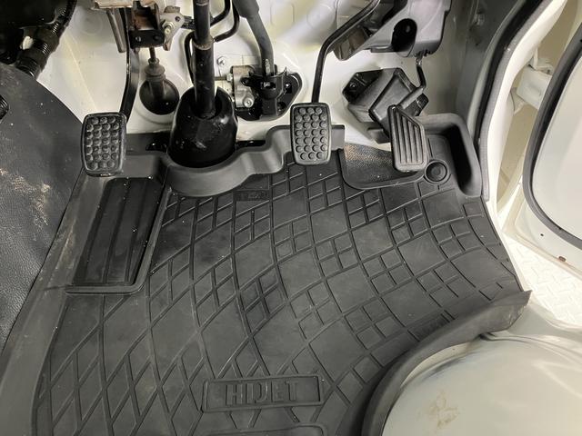 ハイゼットトラックスタンダード４ＷＤ　マニュアル車　エアコン　パワステ　ＡＢＳ　エアバッグ　ラジオ（愛媛県）の中古車