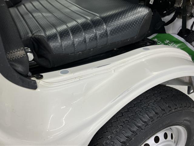 ハイゼットトラックスタンダード４ＷＤ　マニュアル車　エアコン　パワステ　ＡＢＳ　エアバッグ　ラジオ（愛媛県）の中古車