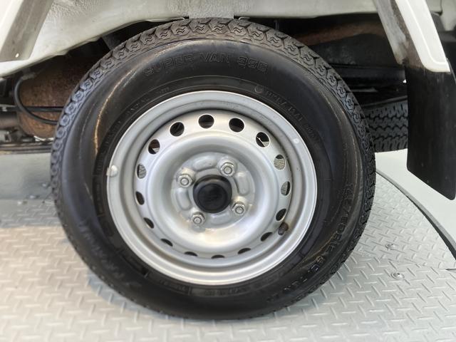 ハイゼットトラックスタンダード４ＷＤ　ＡＴ車　ラジオ　マニュアルエアコン　パワステ　ＡＢＳ　運転席エアバッグ（愛媛県）の中古車