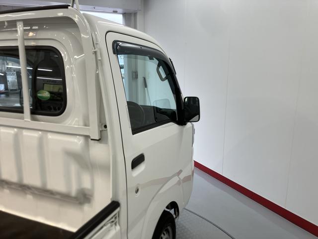 ハイゼットトラックスタンダード４ＷＤ　ＡＴ車　ラジオ　マニュアルエアコン　パワステ　ＡＢＳ　運転席エアバッグ（愛媛県）の中古車