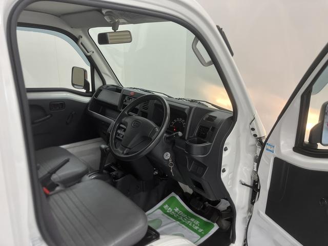 ハイゼットトラックスタンダード４ＷＤ　ＡＴ車　ラジオ　マニュアルエアコン　パワステ　ＡＢＳ　運転席エアバッグ（愛媛県）の中古車
