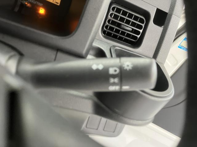 ハイゼットトラックスタンダード４ＷＤ　ＡＴ車　ラジオ　マニュアルエアコン　パワステ　ＡＢＳ　運転席エアバッグ（愛媛県）の中古車