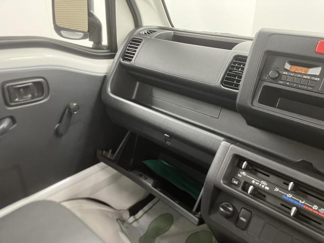 ハイゼットトラックスタンダード４ＷＤ　ＡＴ車　ラジオ　マニュアルエアコン　パワステ　ＡＢＳ　運転席エアバッグ（愛媛県）の中古車