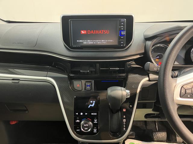 ムーヴカスタム　Ｘ　ＶＳ　ＳＡIIIプッシュスタート　アイドリングストップ　横滑り防止装置　運転席シートヒーター　ベンチシート　オートライト　ＬＥＤヘッドライト　パノラマモニター　純正ナビ　ナビ連動ドライブレコーダー　ＥＴＣ車載器（愛媛県）の中古車