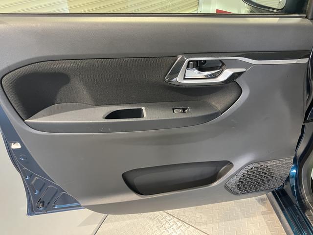 ムーヴカスタム　Ｘ　ＶＳ　ＳＡIIIプッシュスタート　アイドリングストップ　横滑り防止装置　運転席シートヒーター　ベンチシート　オートライト　ＬＥＤヘッドライト　パノラマモニター　純正ナビ　ナビ連動ドライブレコーダー　ＥＴＣ車載器（愛媛県）の中古車