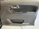 純正ナビ　バックカメラ　ＣＤ　ＤＶＤ　地上デジタルＴＶ　Ｂｌｕｅｔｏｏｔｈ　プッシュスタート　キーフリーシステム　純正アルミホイール　運転席シートヒーター　アイドリングストップ　ＳＡＩＩＩ（愛媛県）の中古車