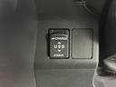 ＳＡＩＩＩ　純正ナビ　パノラマモニター　フルセグＴＶ　ＣＤ　ＤＶＤ　ＵＳＢ　Ｂｌｕｅｔｏｏｔｈ　両側電動スライドドア　運転席シートヒーター　オートライト　ＬＥＤヘッドライト　アイドリングストップ（愛媛県）の中古車