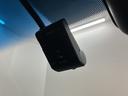 純正ナビ　バックカメラ　フルセグＴＶ　ＣＤ　ＤＶＤ　ＵＳＢ　Ｂｌｕｅｔｏｏｔｈ　ＥＴＣ　ドラレコ　クルーズコントロール　オートライト　ＬＥＤヘッドライト　プッシュスタート　アイドリングストップ（愛媛県）の中古車