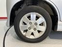 ４ＷＤ　ＡＴ車　ナビ　フルセグＴＶ　ＣＤ　ＤＶＤ　ＥＴＣ　左側電動スライドドア　ディスチャージヘッドライト　キーレスエントリー（愛媛県）の中古車