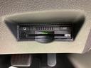 ハイブリッド車　純正ナビ　バックカメラ　地上デジタルＴＶ　Ｂｌｕｅｔｏｏｔｈ　ＣＤ　ＤＶＤ　ＥＴＣ　プッシュスタート　クルーズコントロール　運転席助手席シートヒーター　ＬＥＤヘッドライト　オートライト（愛媛県）の中古車