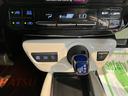 ハイブリッド車　純正ナビ　バックカメラ　地上デジタルＴＶ　Ｂｌｕｅｔｏｏｔｈ　ＣＤ　ＤＶＤ　ＥＴＣ　プッシュスタート　クルーズコントロール　運転席助手席シートヒーター　ＬＥＤヘッドライト　オートライト（愛媛県）の中古車