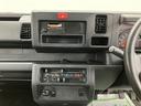４ＷＤ　５速ミッション車　ラジオ　マニュアルエアコン　パワステ　ＡＢＳ　運転席エアバッグ（愛媛県）の中古車