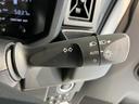 ディスプレイオーディオ　バックカメラ　地上デジタルＴＶ　Ｂｌｕｅｔｏｏｔｈ　ＵＳＢ　プッシュスタート　ＬＥＤヘッドライト　オートライト　電動パーキング　アイドリングストップ　サンルーフ（愛媛県）の中古車