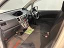 ２ＷＤ　ＣＶＴ車　純正ナビ　バックカメラ　フルセグＴＶ　ＣＤ　ＤＶＤ　ＵＳＢ　Ｂｌｕｅｔｏｏｔｈ　ＥＴＣ　オートライト　電動格納ドアミラー　プッシュスタート　キーフリーシステム（愛媛県）の中古車