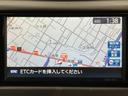２ＷＤ　ＣＶＴ車　純正ナビ　バックカメラ　フルセグＴＶ　ＣＤ　ＤＶＤ　ＵＳＢ　Ｂｌｕｅｔｏｏｔｈ　ＥＴＣ　オートライト　電動格納ドアミラー　プッシュスタート　キーフリーシステム（愛媛県）の中古車