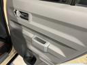 純正ナビ　バックカメラ　地上デジタルＴＶ　ＣＤ　ＤＶＤ　Ｂｌｕｅｔｏｏｔｈ　ＵＳＢ　プッシュスタート　クルーズコントロール　運転席助手席シートヒーター　ＬＥＤヘッドライト　電動パーキング（愛媛県）の中古車