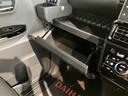 純正ナビ　パノラマモニター　地上デジタルＴＶ　ＣＤ　ＤＶＤ　Ｂｌｕｅｔｏｏｔｈ　プッシュスタート　両側電動スライドドア　運転席助手席シートヒーター　クルーズコントロール　ＬＥＤヘッドライト（愛媛県）の中古車