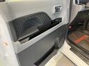 両側電動スライドドア　プッシュスタート　メモリーナビ　フルセグＴＶ　バックカメラ　前後ドライブレコーダー　ＬＥＤヘッドライト　オートライト　オートエアコン　フォグランプ　アイドリングストップ（愛媛県）の中古車