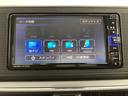 純正ナビ　バックカメラ　フルセグＴＶ　ＣＤ　ＤＶＤ　ＵＳＢ　Ｂｌｕｅｔｏｏｔｈ　ドライブレコーダー　オートライト　プッシュスタート　アイドリングストップ　電動格納ドアミラー　キーフリーシステム（愛媛県）の中古車