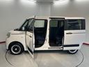２ＷＤ　電動パーキングブレーキ　オートブレーキホールド　ベンチシート　運転席・助手席シートヒーター　プッシュスタート　両側電動スライドドア　コーナーセンサー　アイドリングストップ車　オートライト（愛媛県）の中古車