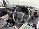 ２ＷＤ　オートライト　オートマチックハイビーム　アイドリングストップ車　コーナーセンサー　　ハロゲンヘッドライト　ＡＭ　ＦＭ（愛媛県）の中古車