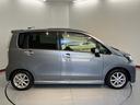 ２ＷＤ　　プッシュスタート　アイドリングストップ車　ＨＩＤヘッドライト　フロントフォグランプ　ベンチシート　純正ナビ　純正ＥＴＣ車載器　ワンセグＴＶ　純正アルミホイール　ＣＤ　ＵＳＢ　バックカメラ（愛媛県）の中古車