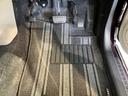 Aftermarketナビ　バックカメラ　フルセグＴＶ　ＣＤ　ＤＶＤ　ＵＳＢ　Ｂｌｕｅｔｏｏｔｈ　ＥＴＣ　オートライト　ＬＥＤヘッドライト　ベンチシート　プッシュスタート　アイドリングストップ　電動格納ドアミラー（愛媛県）の中古車