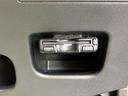純正ナビ　バックカメラ　フルセグＴＶ　ＣＤ　ＤＶＤ　ＵＳＢ　Ｂｌｕｅｔｏｏｔｈ　ＥＴＣ　オートライト　ベンチシート　プッシュスタート　アイドリングストップ　電動格納ドアミラー　キーフリーシステム（愛媛県）の中古車