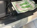 ベンチシート　アイドリングストップ車　オートライト　ＬＥＤヘッドライト　フロントフォグランプ　盗難防止装置　社外ナビ　社外ＥＴＣ車載器　社外フ　フロントドライブレコーダー　バックカメラ　ＣＤ　ＤＶＤ（愛媛県）の中古車