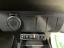 ２ＷＤ　コーナーセンサー　アイドリングストップ車　オートマチックハイビーム　ハロゲンヘッドライト　純正ＥＴＣ車載器　純正ＣＤデッキ　ＣＤ　ＡＵＸ　ＦＭ　ＡＭ（愛媛県）の中古車