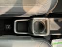 2WD プッシュスタート コーナーセンサー オートライト ヘッドライト 純正ナビ 純正ETC車載器 フルセグTV Bluetooth USB ドライブレコーダー 純正アルミホイール(愛媛県)の中古車