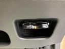 純正ナビ　バックモニター　ワンセグＴＶ　ＣＤ　ＥＴＣ　プッシュスタート　オートライト　ＬＥＤヘッドライト　ベンチシート　電動格納ドアミラー　キーフリーシステム（愛媛県）の中古車
