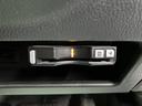 両側電動スライドドア　プッシュスタート　メモリーナビ　パノラマモニター　ＥＴＣ車載器　オートエアコン　オートライト　ＨＩＤヘッドライト　フォグランプ　電動格納ドアミラー　アルミホイール（愛媛県）の中古車