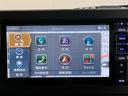 純正ナビ　パノラマモニター　フルセグＴＶ　ＣＤ　ＤＶＤ　ＵＳＢ　Ｂｌｕｅｔｏｏｔｈ　ドラレコ　ＥＴＣ　オートライト　ＬＥＤヘッドライト　プッシュスタート　アイドリングストップ　前席シートヒーター（愛媛県）の中古車