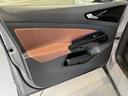 プッシュスタート　運転席・助手席シートヒーター　アダプティブクルーズコントロール　オートライト　オートマチックハイビーム　ＬＥＤヘッドライト　リヤフォグランプ　ワイヤレス充電　パーキングアシスト（愛媛県）の中古車
