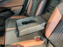 プッシュスタート　運転席・助手席シートヒーター　アダプティブクルーズコントロール　オートライト　オートマチックハイビーム　ＬＥＤヘッドライト　リヤフォグランプ　ワイヤレス充電　パーキングアシスト（愛媛県）の中古車