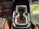 プッシュスタート　運転席・助手席シートヒーター　アダプティブクルーズコントロール　オートライト　オートマチックハイビーム　ＬＥＤヘッドライト　リヤフォグランプ　ワイヤレス充電　パーキングアシスト（愛媛県）の中古車