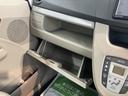 ２ＷＤ　ＣＶＴ車　純正ナビ　バックモニター　ワンセグＴＶ　ＥＴＣ　オートライト　プッシュスタート　アイドリングストップ　ベンチシート　電動格納ドアミラー　キーフリーシステム（愛媛県）の中古車