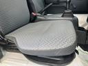 ４ＷＤ　５速ミッション車　ラジオ　マニュアルエアコン　パワステ　ＡＢＳ　運転席エアバッグ　助手席エアバッグ（愛媛県）の中古車