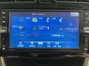 プッシュスタート　アイドリングストップ　ベンチシート　オートライト　ＬＥＤヘッドライト　フロントフォグランプ　盗難防止装置　純正ナビ　ＣＤ　ＤＶＤ　ＳＤ　Ｂｌｕｅｔｏｏｔｈ　ＵＳＢ　ＡＵＸ　フルセグ（愛媛県）の中古車