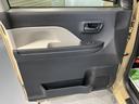 プッシュスタート　片側電動スライドドア　ベンチシート　運転席・助手席シートヒーター　コーナーセンサー　アイドリングストップ　オートライト　オートマチックハイビーム　ＬＥＤヘッドライト　純正ナビ　２ＷＤ（愛媛県）の中古車