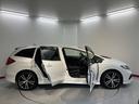 プッシュスタート　アイドリングストップ　クルーズコントロール　オートライト　ＬＥＤヘッドライト　純正ナビ　ＣＤ　ＤＶＤ　ＵＳＢ　Ｂｌｕｅｔｏｏｔｈ　純正ＥＴＣ車載器　バックカメラ　社外アルミホイール（愛媛県）の中古車