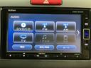 プッシュスタート　アイドリングストップ　クルーズコントロール　オートライト　ＬＥＤヘッドライト　純正ナビ　ＣＤ　ＤＶＤ　ＵＳＢ　Ｂｌｕｅｔｏｏｔｈ　純正ＥＴＣ車載器　バックカメラ　社外アルミホイール（愛媛県）の中古車