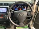 ２ＷＤ　ベンチシート　アイドリングストップ　ディスチャージヘッドライト　フロントフォグランプ　社外ナビ　ＣＤ　ＤＶＤ　フルセグＴＶ　ＳＤ　ＵＳＢ　ＡＵＸ　Ｂｌｕｅｔｏｏｔｈ　純正アルミホイール（愛媛県）の中古車