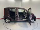 プッシュスタート　アイドリングストップ　オートライト　オートマチックハイビーム　ＬＥＤヘッドライト　運転席シートヒーター　ベンチシート　純正ナビ　ＣＤ　ＤＶＤ　ＳＤ　Ｂｌｕｅｔｏｏｔｈ　バックカメラ（愛媛県）の中古車
