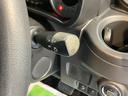 ２ＷＤ　プッシュスタート　アイドリングストップ　ベンチシート　オートライト　ハロゲンヘッドライト　レーンアシスト　盗難防止装置　社外ＣＤチューナー　ＣＤ　ＵＳＢ　オートエアコン　社外アルミホイール（愛媛県）の中古車