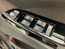 純正ナビ　パノラマモニター　フルセグＴＶ　ＣＤ　ＤＶＤ　ＵＳＢ　Ｂｌｕｅｔｏｏｔｈ　ミュージックサーバー　ドラレコ　ＥＴＣ　運転席シートヒーター　オートライト　ＬＥＤヘッドライト　プッシュスタート（愛媛県）の中古車