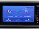 純正ナビ　フルセグＴＶ　ＣＤ　ＤＶＤ　ＵＳＢ　Ｂｌｕｅｔｏｏｔｈ　オートライト　ＬＥＤヘッドライト　ベンチシート　プッシュスタート　アイドリングストップ　電動格納ドアミラー　キーフリーシステム（愛媛県）の中古車