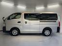 ２ＷＤ　横滑り防止装置　オートライト　オートマチックハイビーム　ＬＥＤヘッドライト　マニュアルエアコン　ＥＴＣ車載器　運転席・助手席エアバッグ　パワステ　パワーウインドウ　ＡＢＳ　純正ＣＤチューナー（愛媛県）の中古車